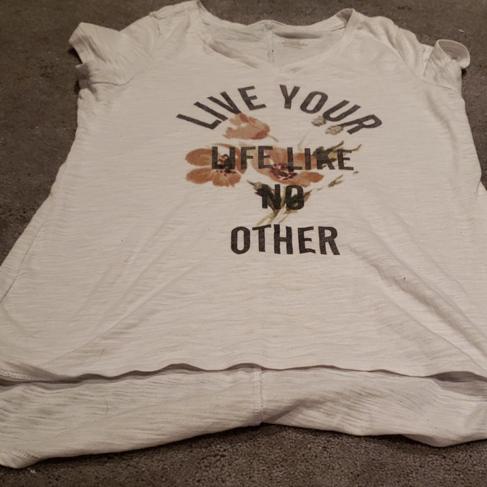 Old Navy shirt kid's size 10 -12